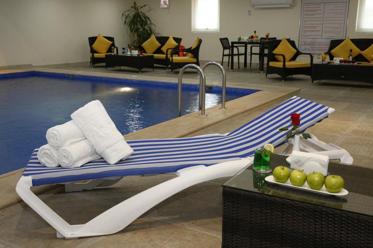 Warwick Al Jubail Hotel Exterior photo
